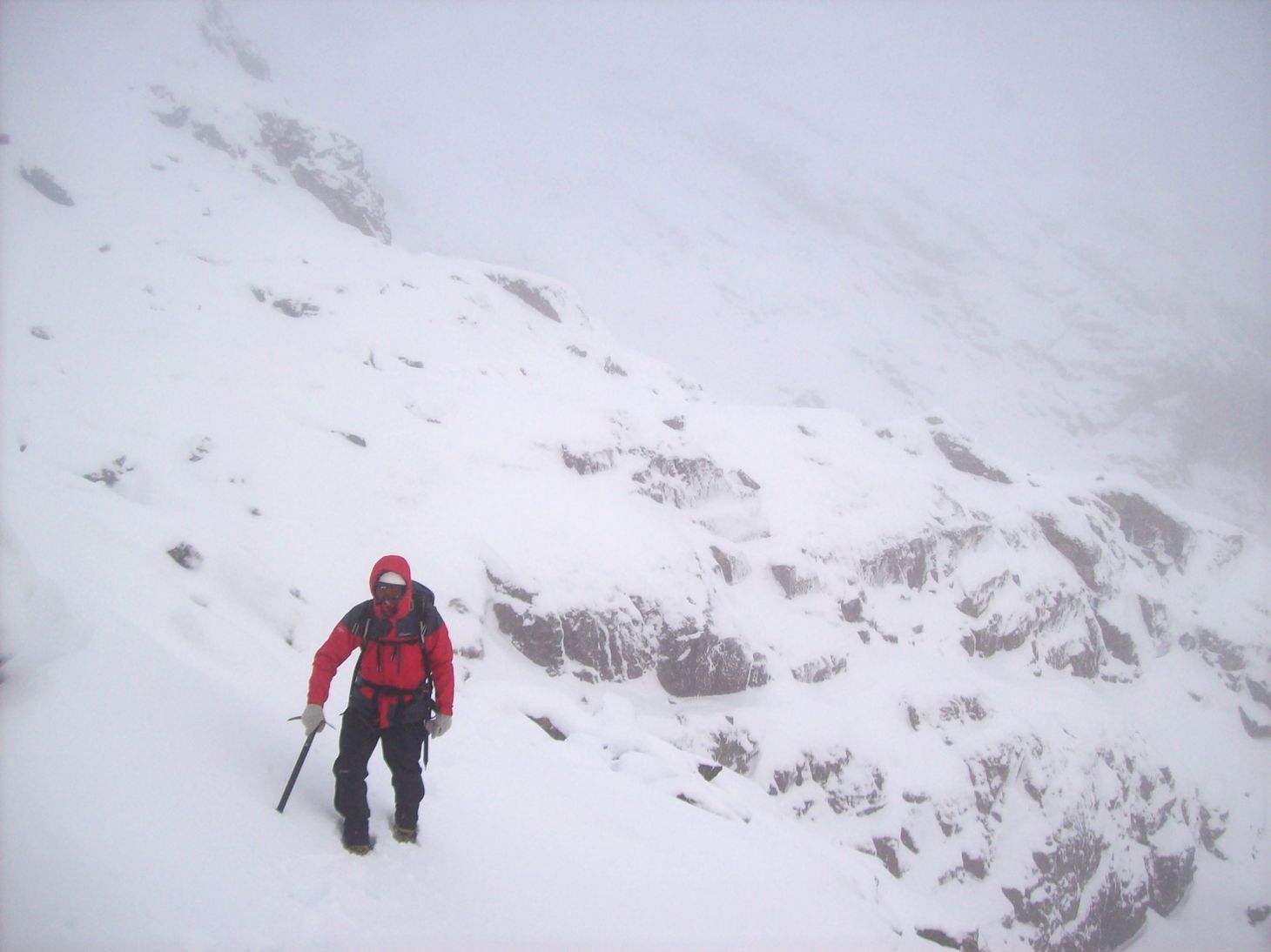 Staying safe in early-winter mountain conditions