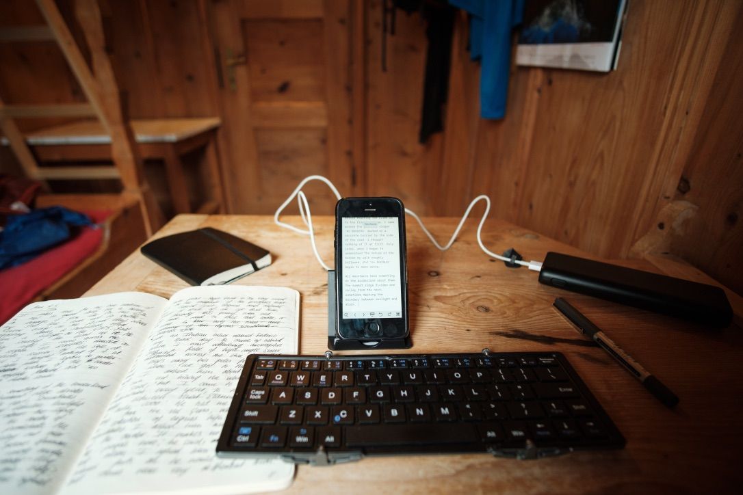 Paper Versus Digital Journaling: Which One is Better? - Becoming